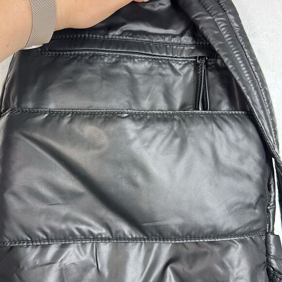 Caraa Stratus Travel Modern Medium Backpack In Black - Picture 4 of 14